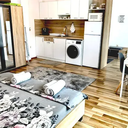 Apartment Lovely Amadeus Lux Sunny Beach